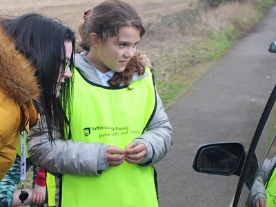 Ward member Cllr Beccy Hopfensperger supported the anti idling event in Great Barton and is pictured with pupil Beth