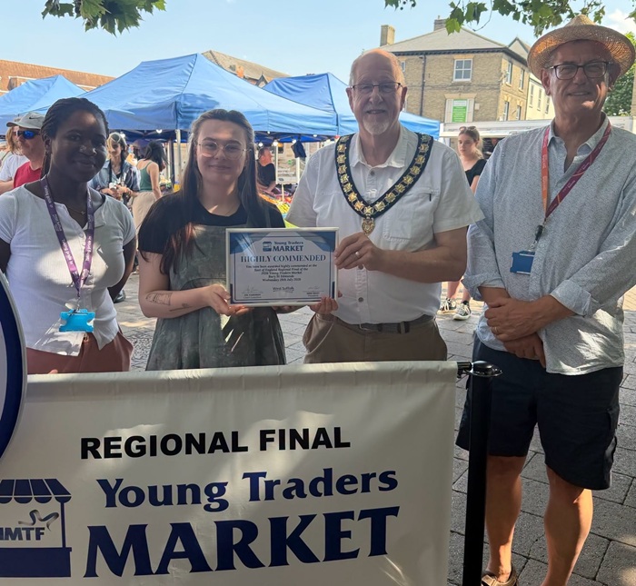 Elise Parker of Scribbles by Floss was highly commended in the Arts and Crafts category and is pictured with the three judges Elise Parker of Scribbles by Floss was highly commended in the Arts and Crafts category and is pictured with the three judges
