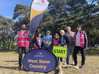 Luke Woodgate, Taryn Clarke, Mark Dunne, Natalie Cooke, Cllr Susan Glossop, Cllr Ian Shipp and Indie White at the West Stow Country parkrun on Saturday. icon